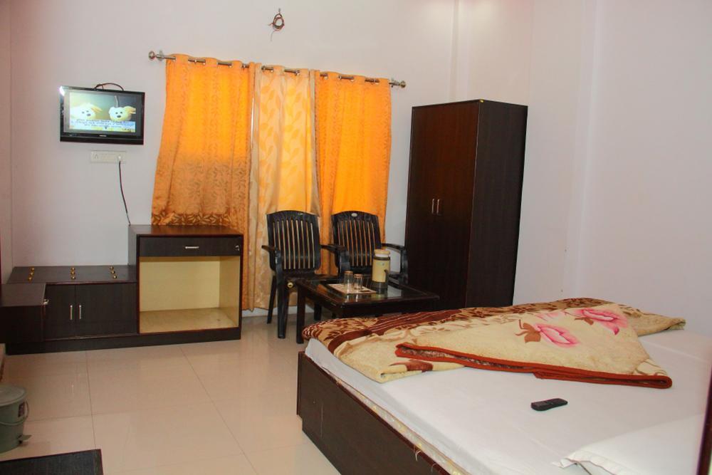 Hotel Deep Palace Near Bus Stand Udaipole Udaipur Dış mekan fotoğraf